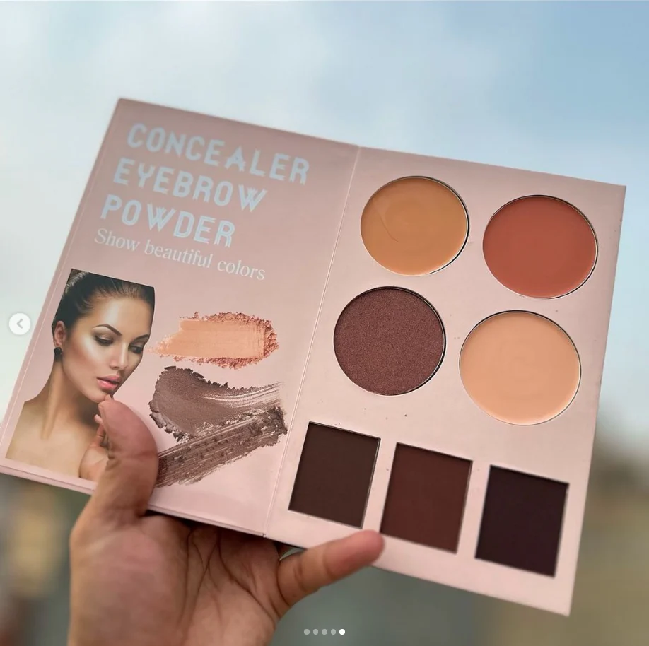 Mocallure 4 in 1 Ultimate Utopia Makeup Book For Girls - Image 3