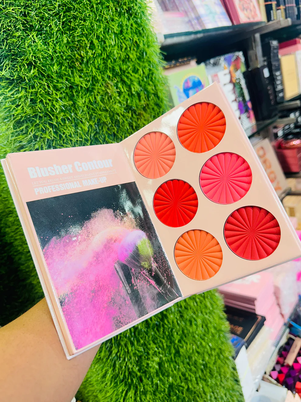 BEAUTY GELANZI MAKEUP BOOK 4 IN 1 | HIGHLIGHTERS | BLUSHERS | EYESHADOWS | CONTOURS - Image 3